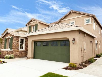 Ultimate guide to choosing the right garage door for your home