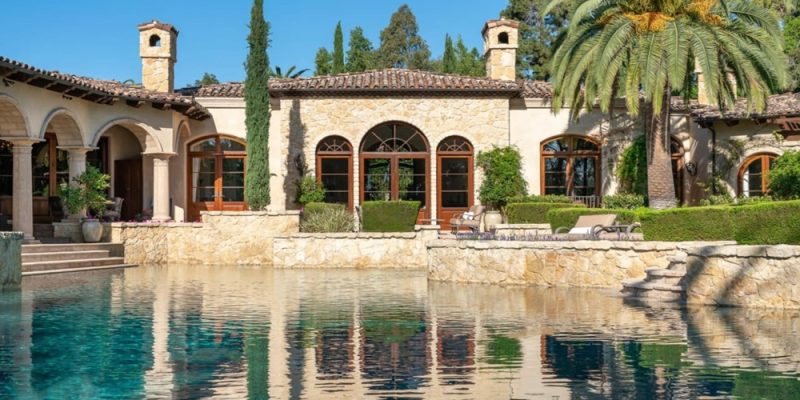 Rancho Santa Fe’s High-End Homes